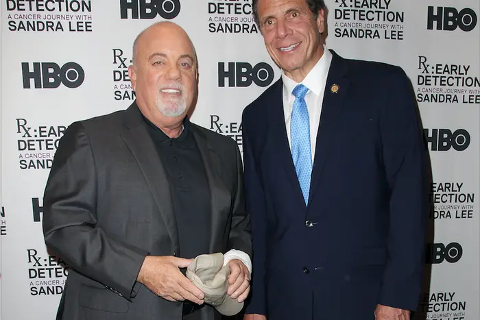 A photo of Billy Joel and Andrew Cuomo from 2018